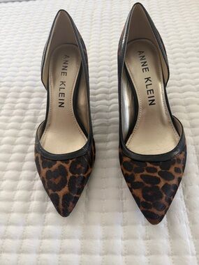 Anne Klein Leopard Print Pointed Toe Pumps - Brown and Black